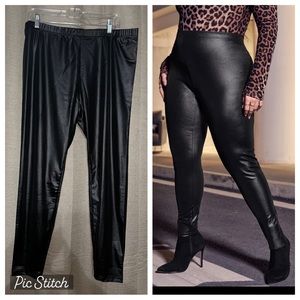 Plus Solid High Waist faux leather Leggings